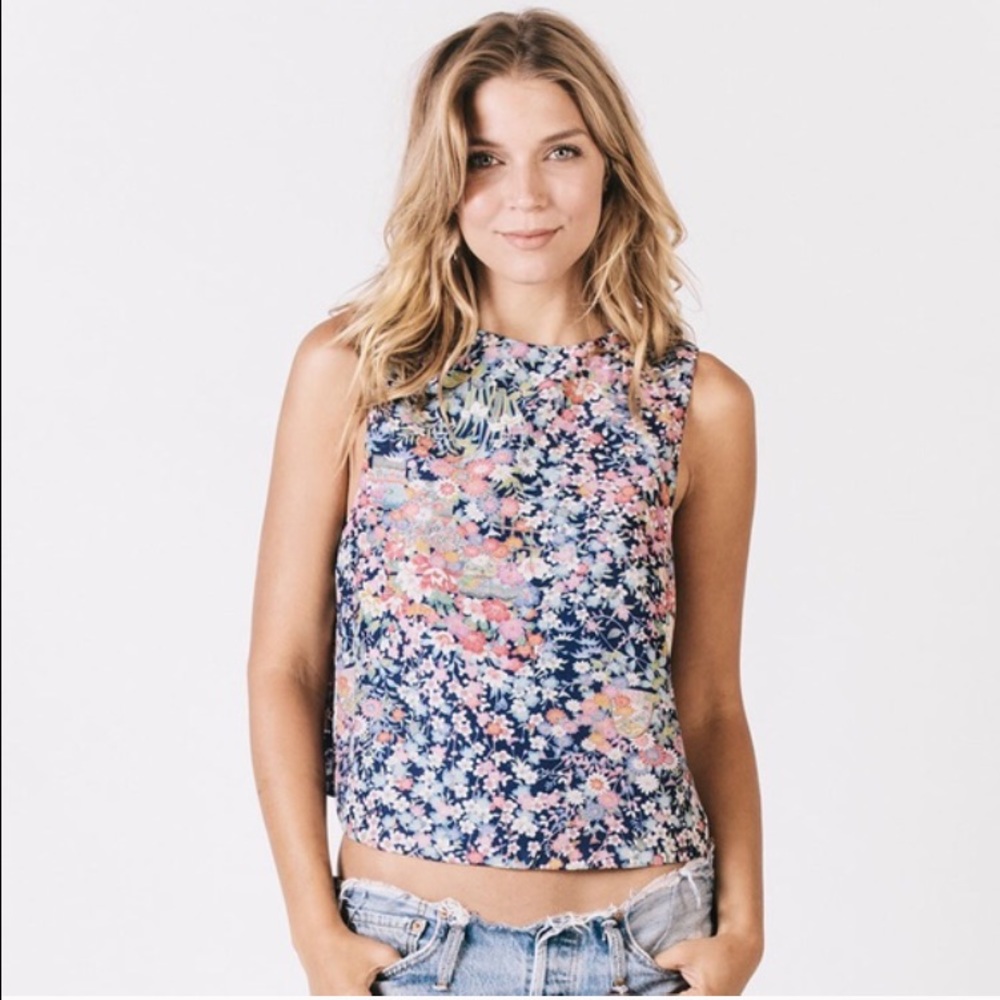 Karen Zambos floral Kate top